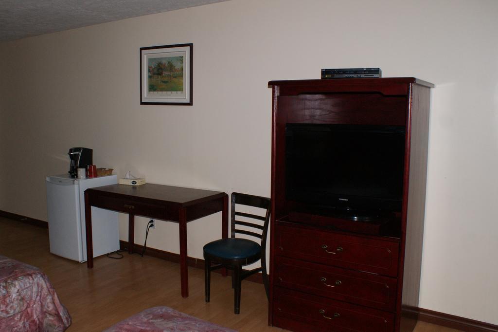 Motel Le Victo Victoriaville Eksteriør billede